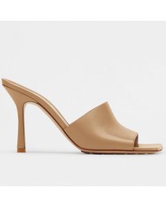 Bottega Veneta Stretch Mules 90mm Beige Lambskin