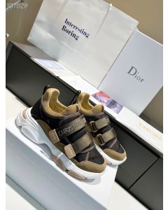 Dior D-WANDER Sneakers Brown Technical Fabric Oblique Print